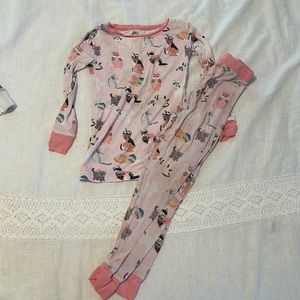 Little Sleepies cat pajamas size 3T